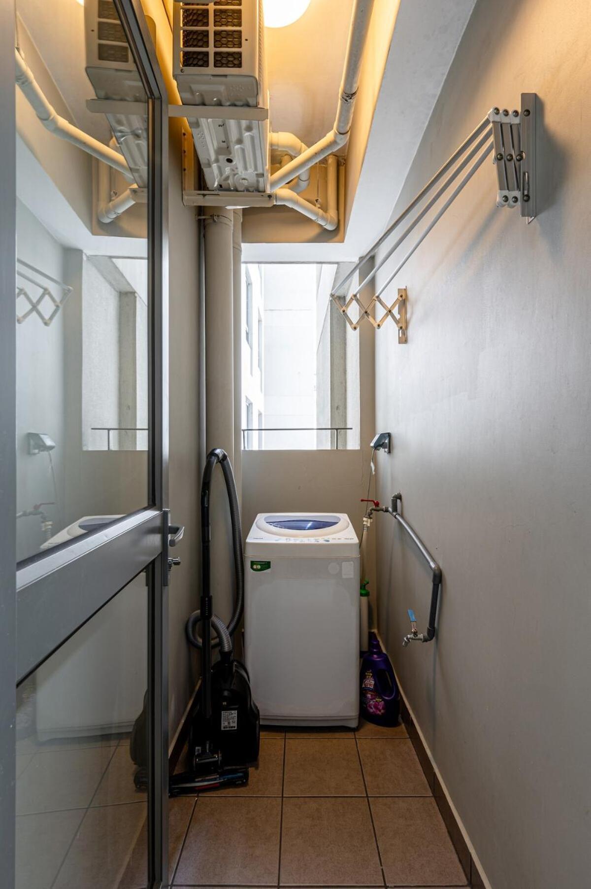 New Modern Interior Tidy Masteri T1 2 Room, 2 Bathroom Apartment *