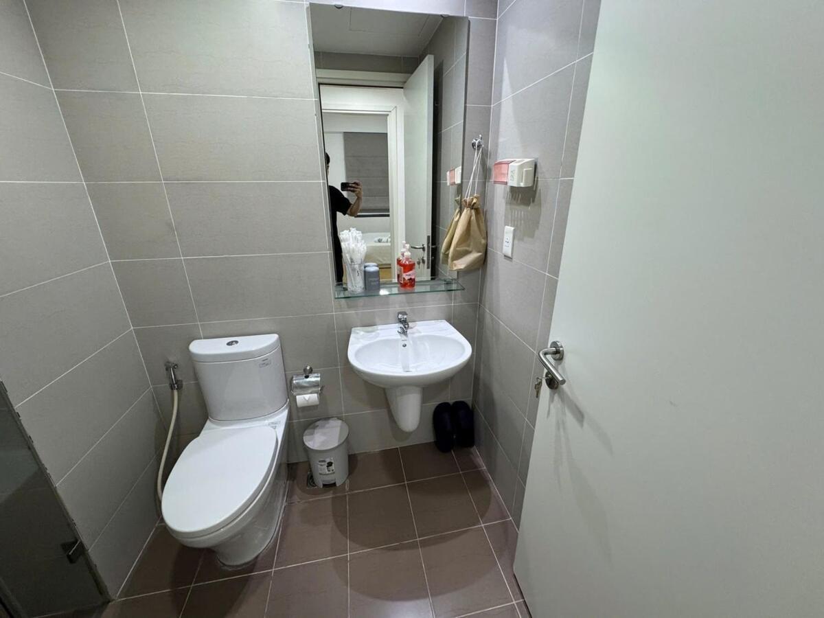 New Modern Interior Tidy Masteri T1 2 Room, 2 Bathroom * Ho Chi Minh City
