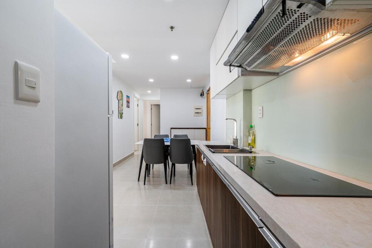 New Modern Interior Tidy Masteri T1 2 Room, 2 Bathroom Apartment *